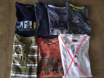 lots 6 T shirts manches longues