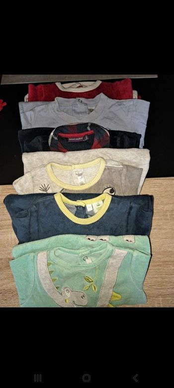 Lot de 6 pyjamas de 6 mois