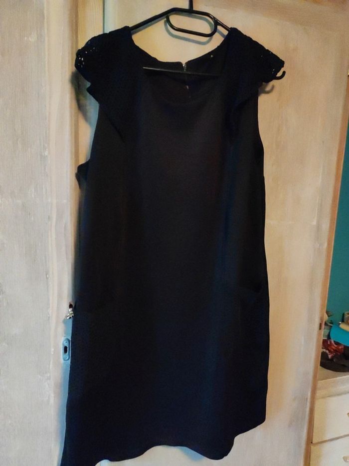 Petite robe noire