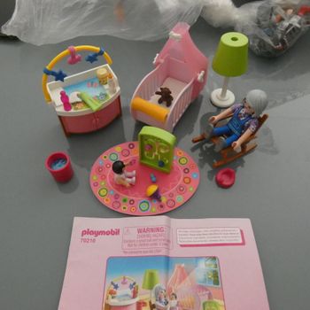 Chambre bébé playmobil n° 70210 (200)