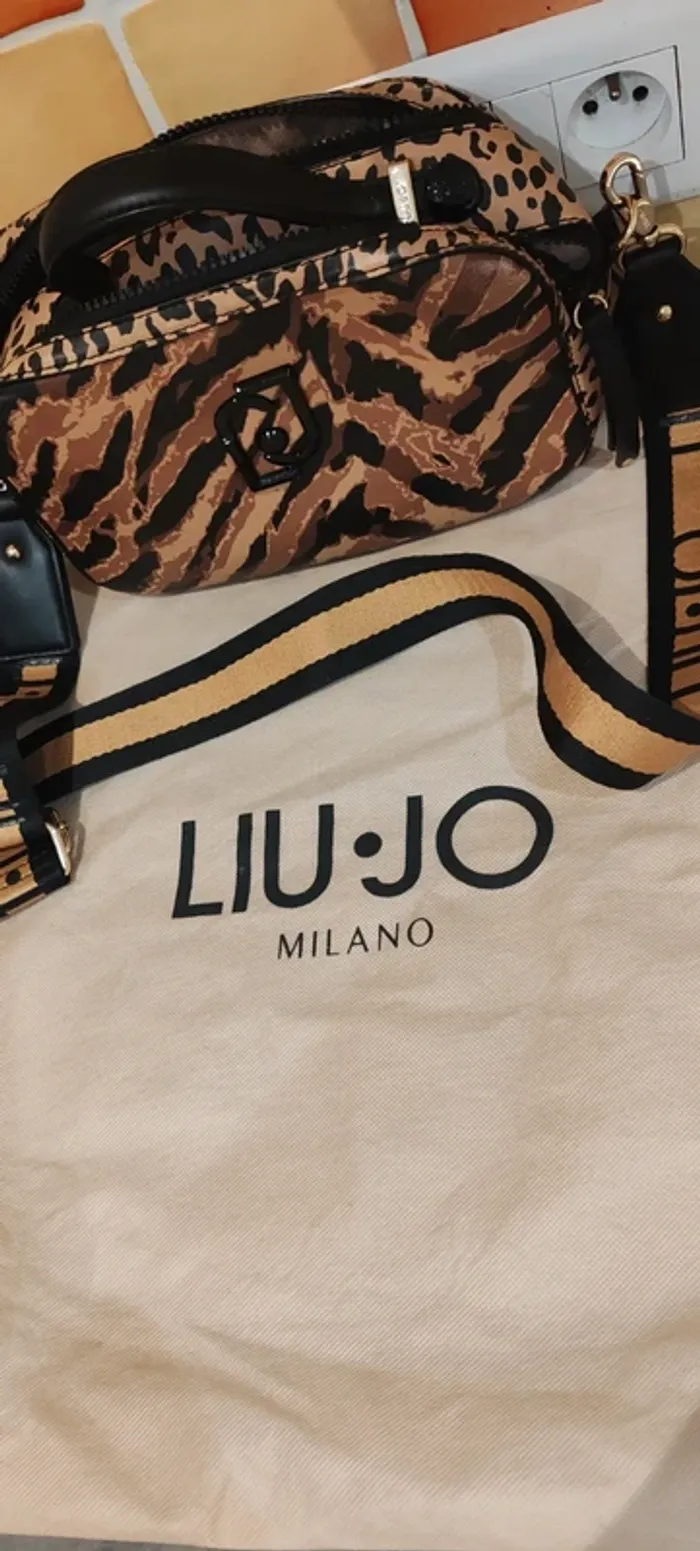 Sac à main bandoulière Liu jo - photo numéro 2