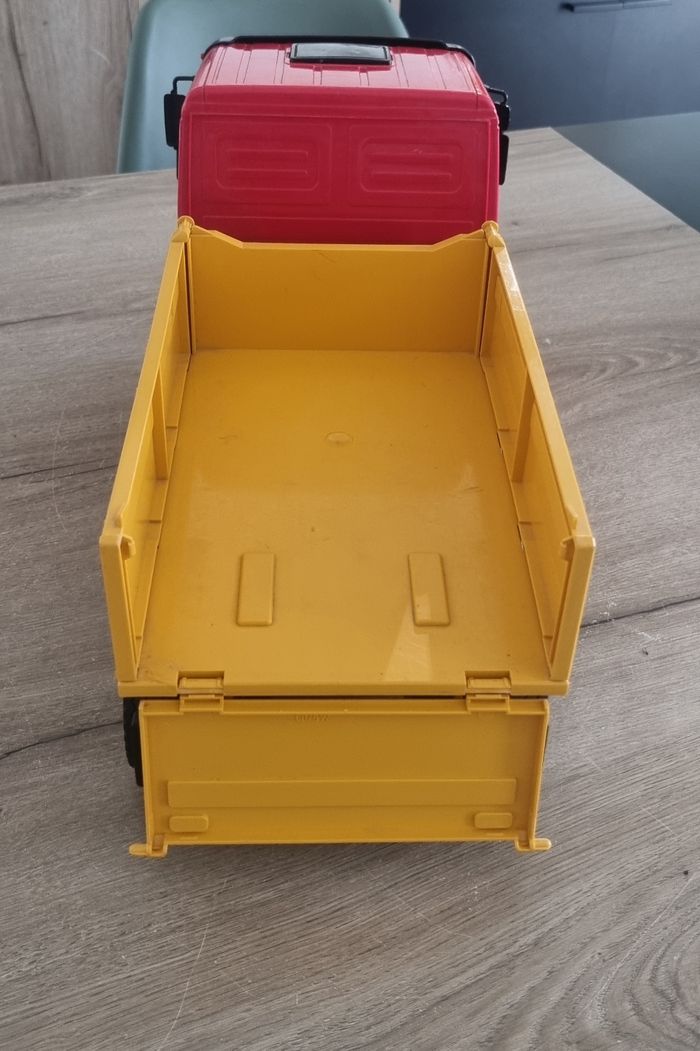 Grand camion benne Bruder - photo numéro 7