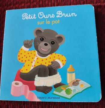 Livre Petit Ours Brun sur le pot