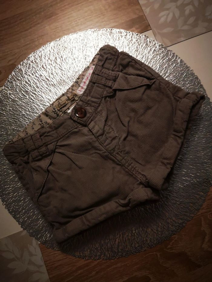 Short Zara