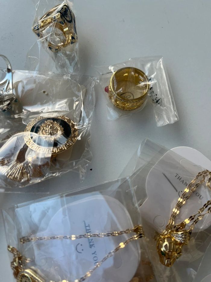 lot bijoux fantaisie toute sorte . tout est neuf avec emballage - photo numéro 6