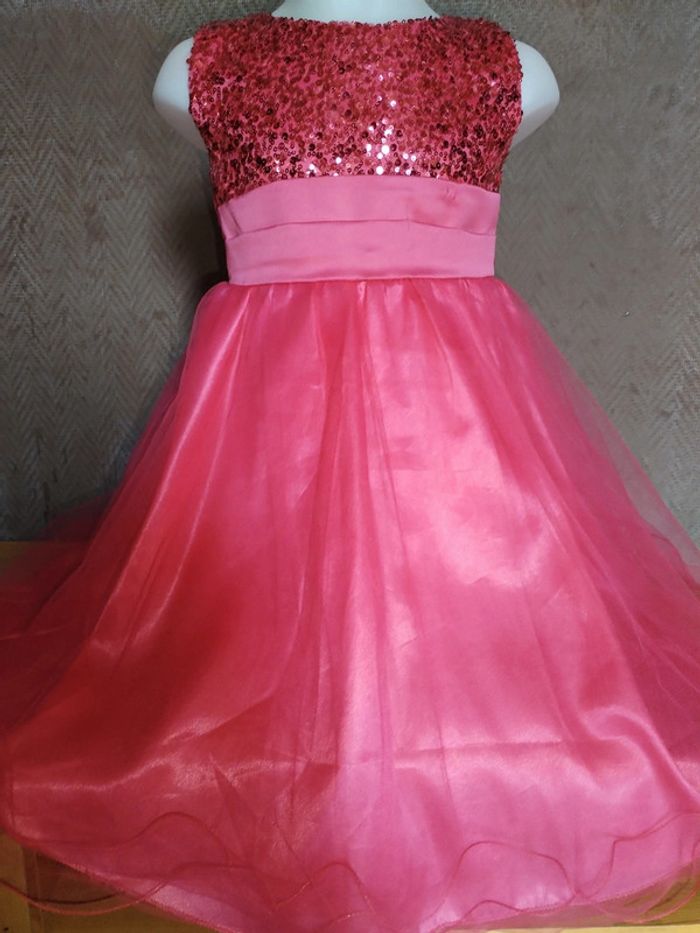 Robe rose enfants taille 120 cm - photo numéro 3