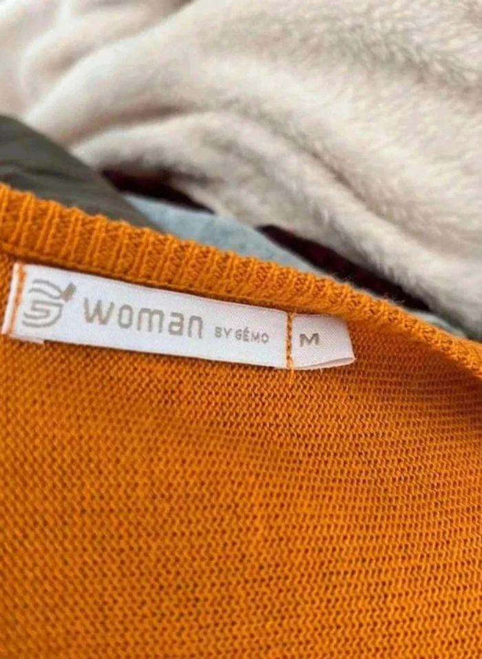 Pull moutarde - photo numéro 4