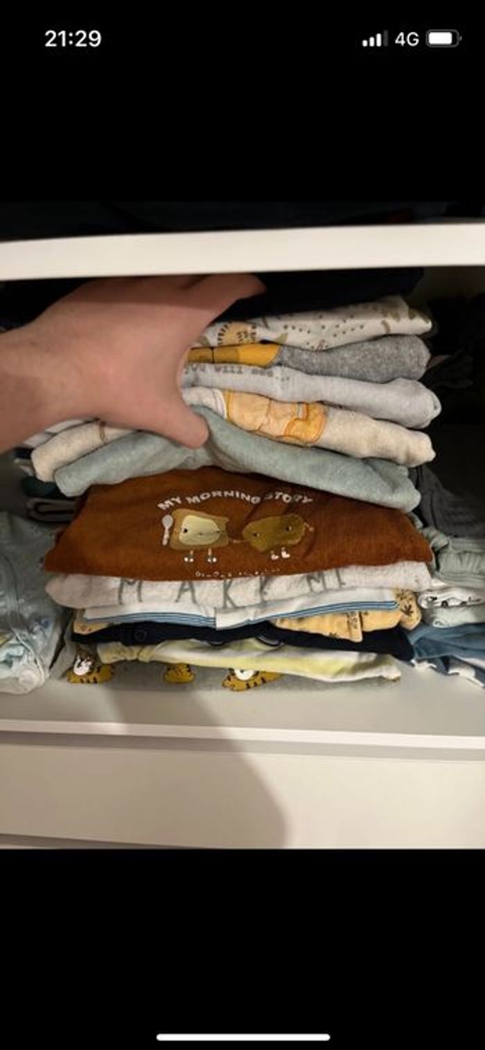 Lot 13 pyjamas 9 mois - photo numéro 5