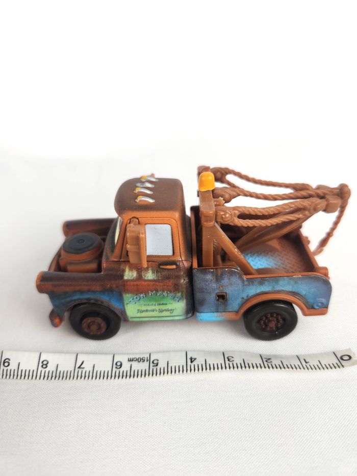 Voiture figurine Martin Disney Pixar Cars - photo numéro 7