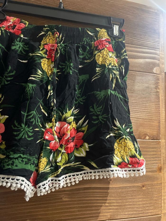 Short été fluide noir ananas et fleur - photo numéro 2