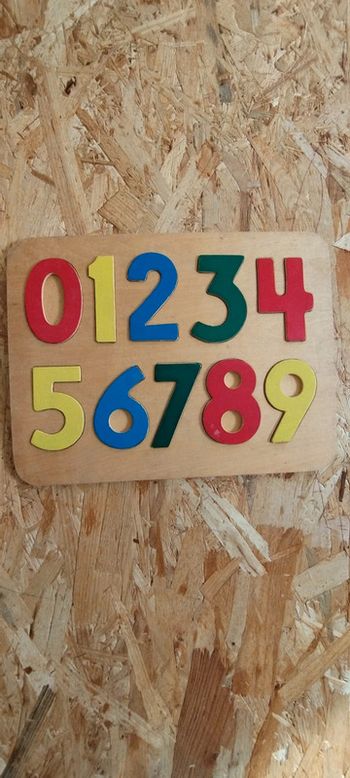 Chiffre en bois puzzle