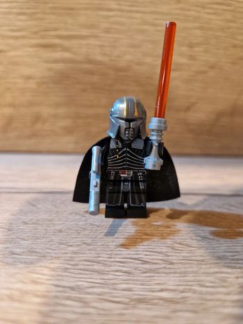 Figurine type lego Sith Starkiller star wars