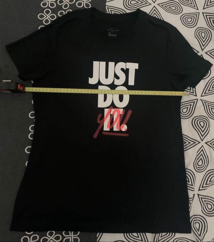 TEE shirt nike fille taille xs/s - photo numéro 3
