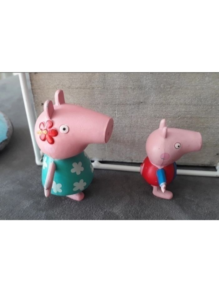 Lot 2 personnages : Peppa Pig