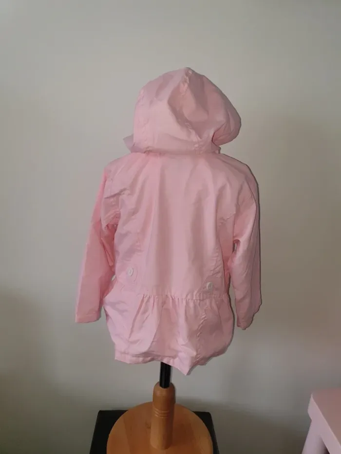 Veste a capuche / trench rose 24 mois neuve - photo numéro 2