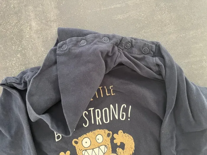 Sous pull bleu marine taille 3 ans marque Kiabi - photo numéro 3