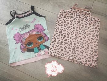 Débardeurs taille 3-4 ans 🔁