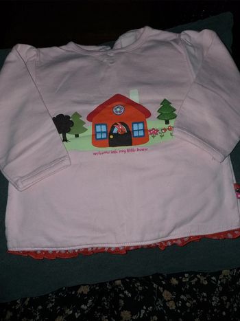 Sweat taille 74cm c&a