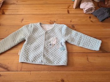 Veste réversible petit beguin 12 mois.