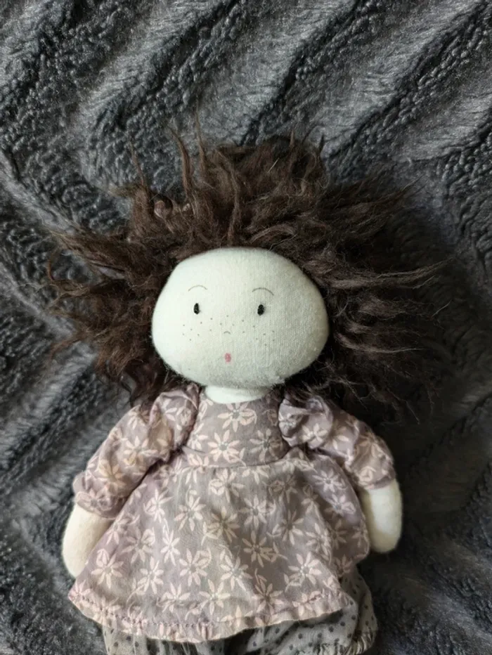 Poupée en tissu Louison - photo numéro 2