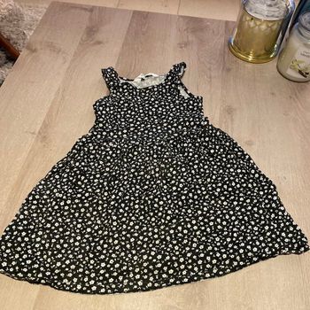 Robe fleuri noir et blanche