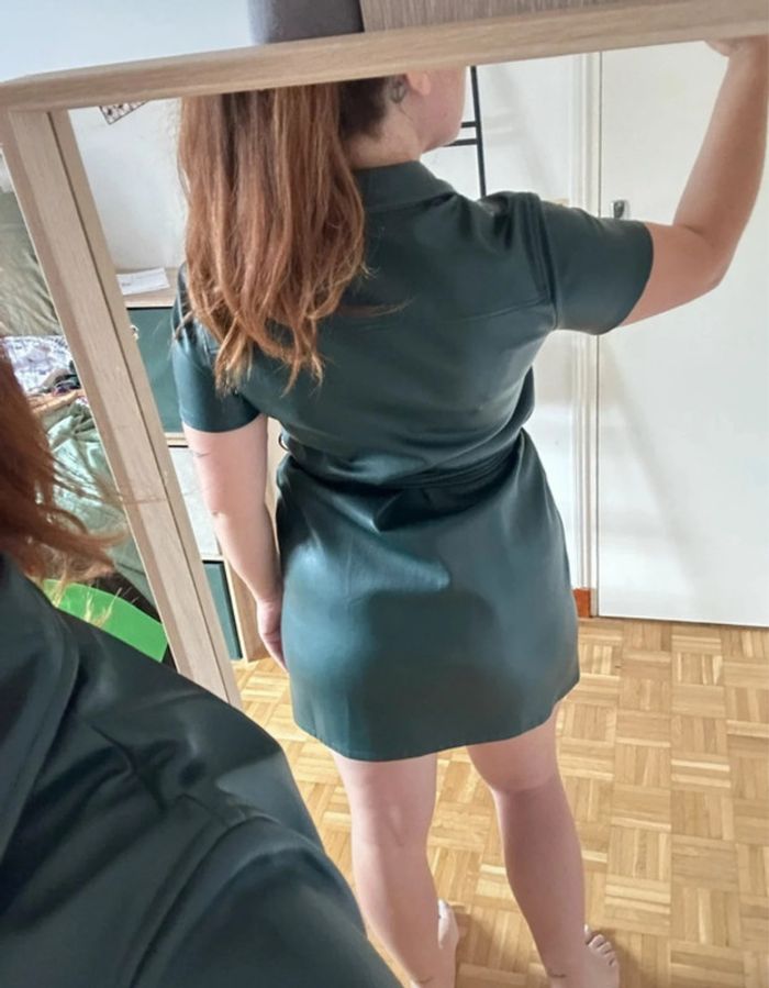Robe simili cuir 38 - photo numéro 4
