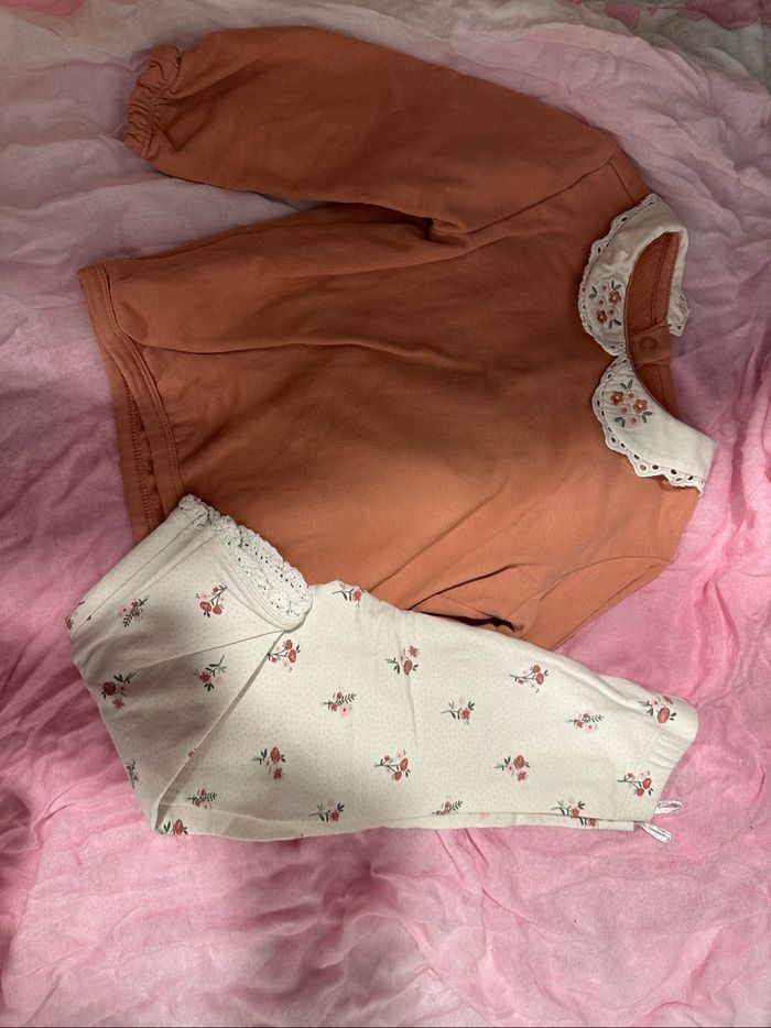 Lot vêtements fille en taille 92 - photo numéro 2