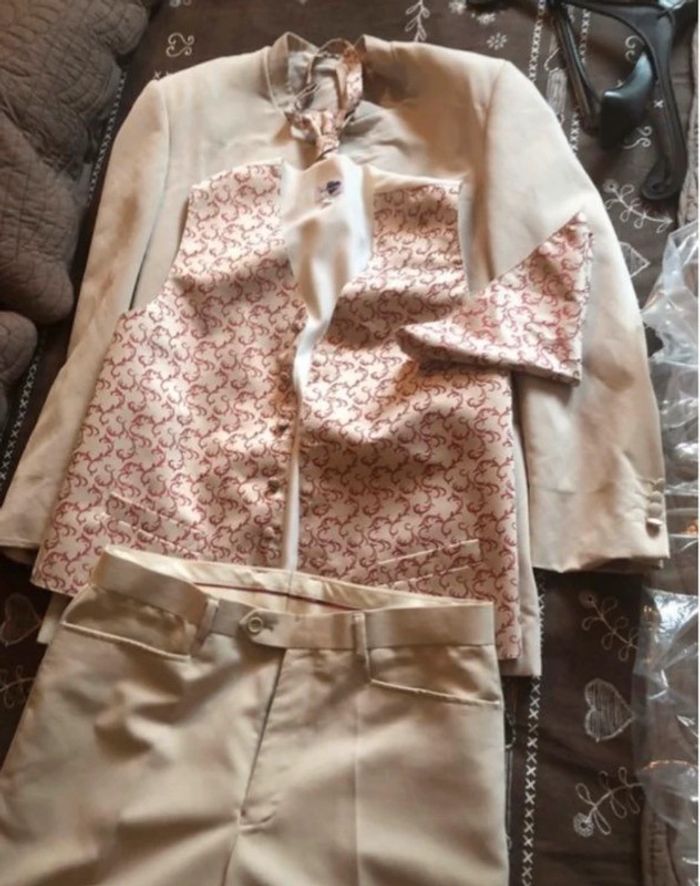 Costume homme point mariage T52 - photo numéro 2