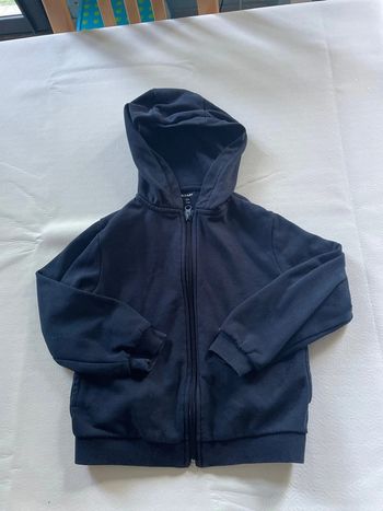 Gilet zippé bleu marine 6 ans