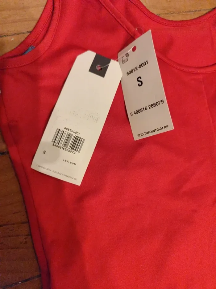 Body débardeur sans manches Levi's rouge logo - photo numéro 4