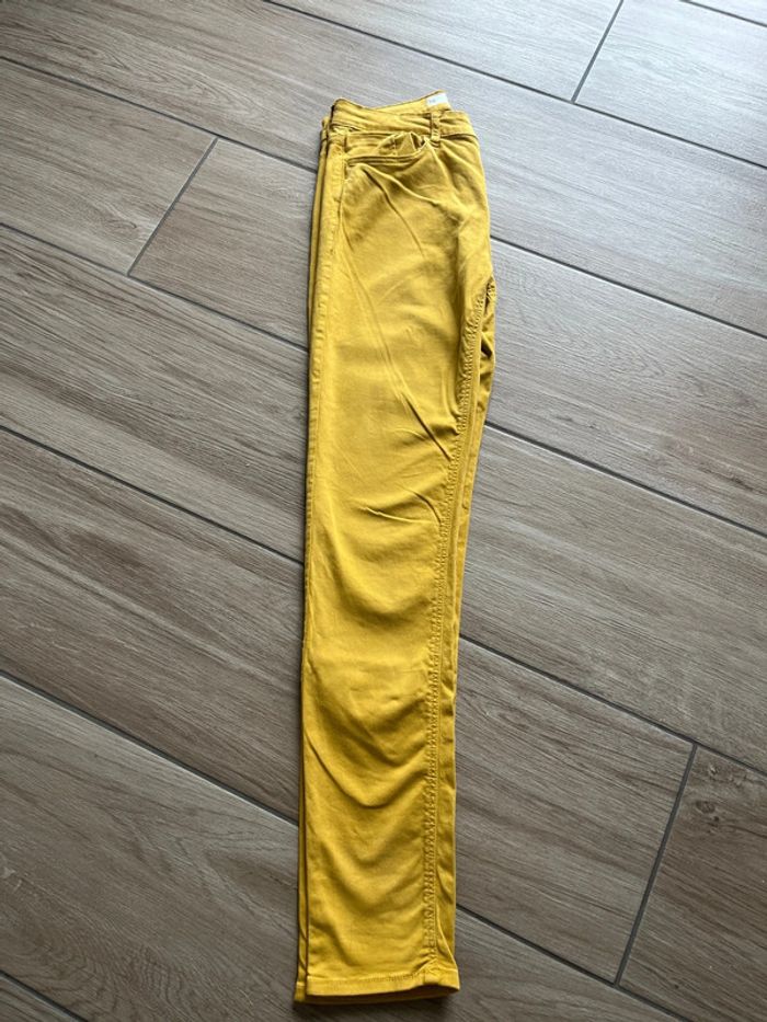 Jeans jaune