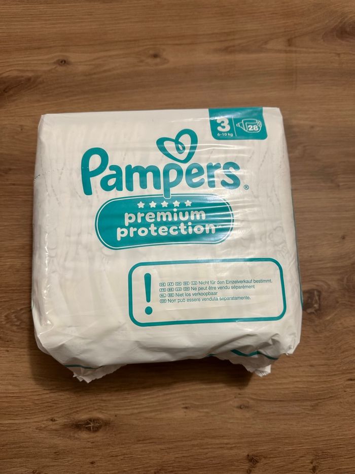 Pampers prenium protection taille 3 neuf