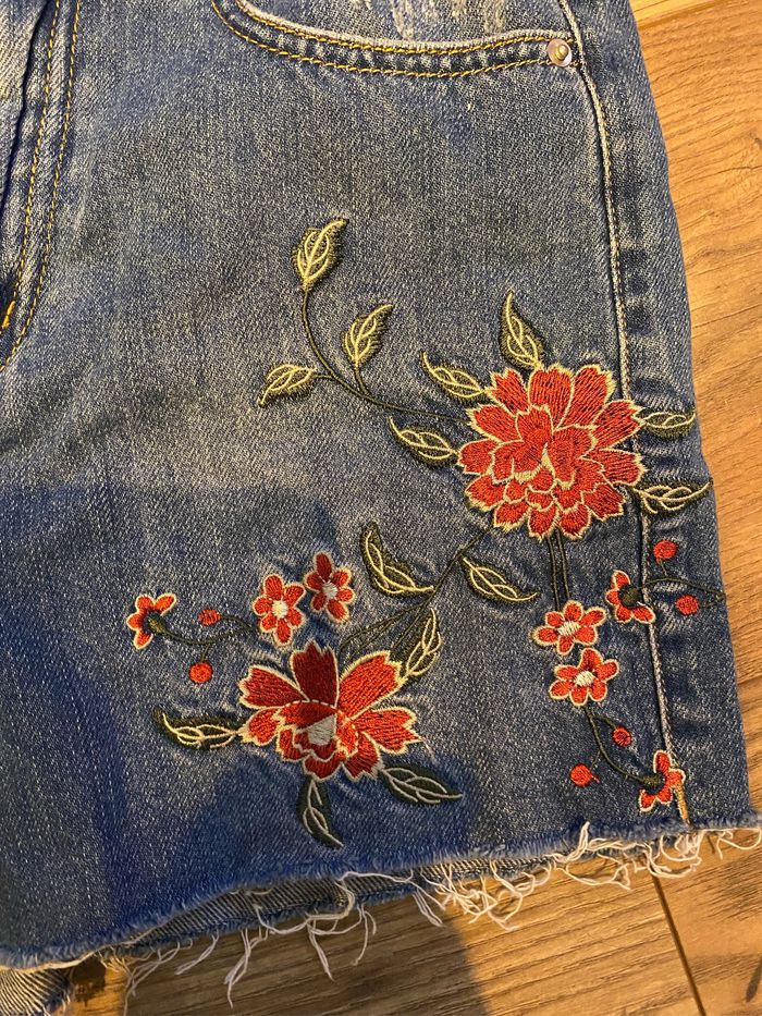 Lot 4 shorts femme taille 34 - photo numéro 3