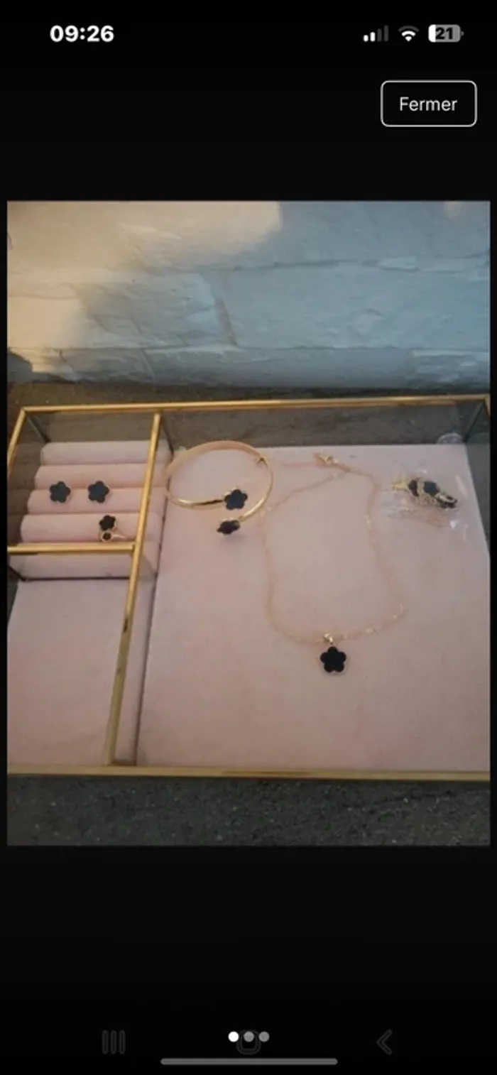 Parure 5 pièces neuve trèfle