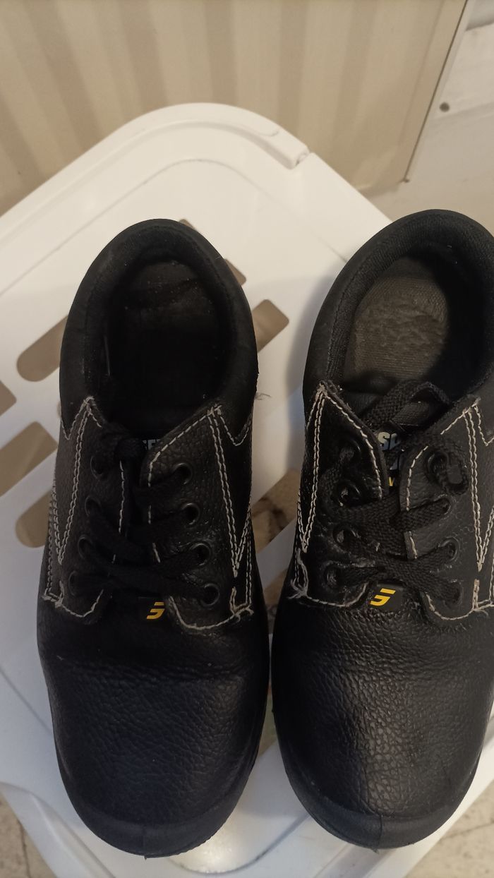 Chaussures de sécurité femme - photo numéro 2