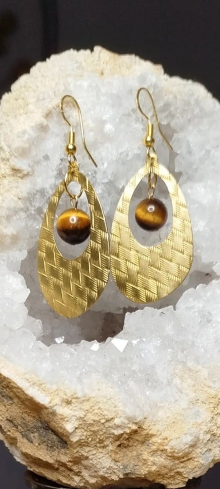 Boucles d'oreilles en Oeil de Tigre AA