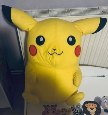 Peluche Pikatchu