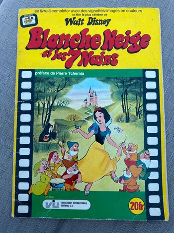 Album VIU grand format (type Panini) complet ancien Walt Disney Blanche Neige vignettes stickers