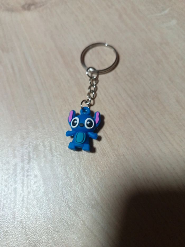 Petit porte clé stitch - photo numéro 2