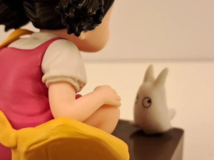 Figurine Mei Kusakabe dans Mon Voisin Totoro du Studio Ghibli - photo numéro 4