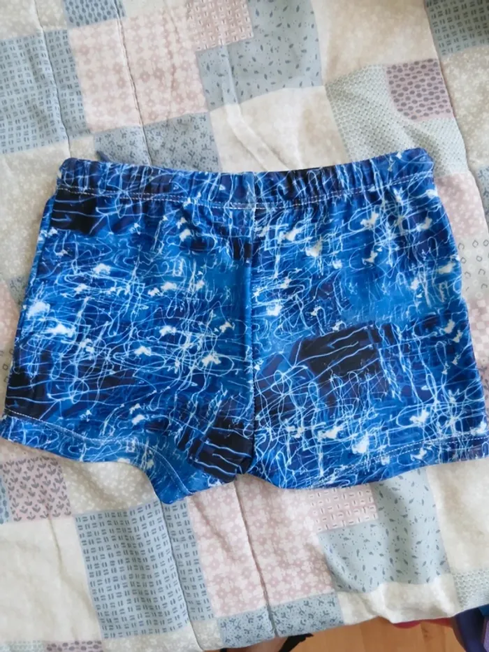 Maillot de bain 4 ans - photo numéro 2