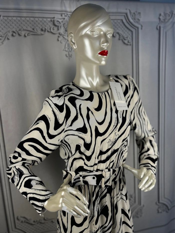 Robe zébrée Fabienne Chapot 38 neuve - photo numéro 2