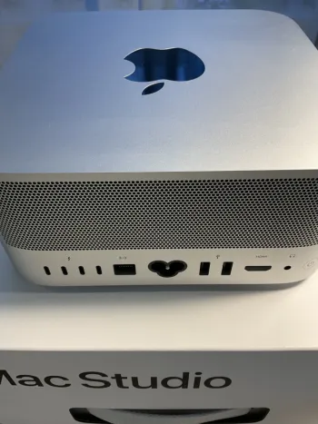 Apple Mac Studio (2023), GPU 60 cœurs, M2 Ultra, 192 Go RAM, SSD 4 To