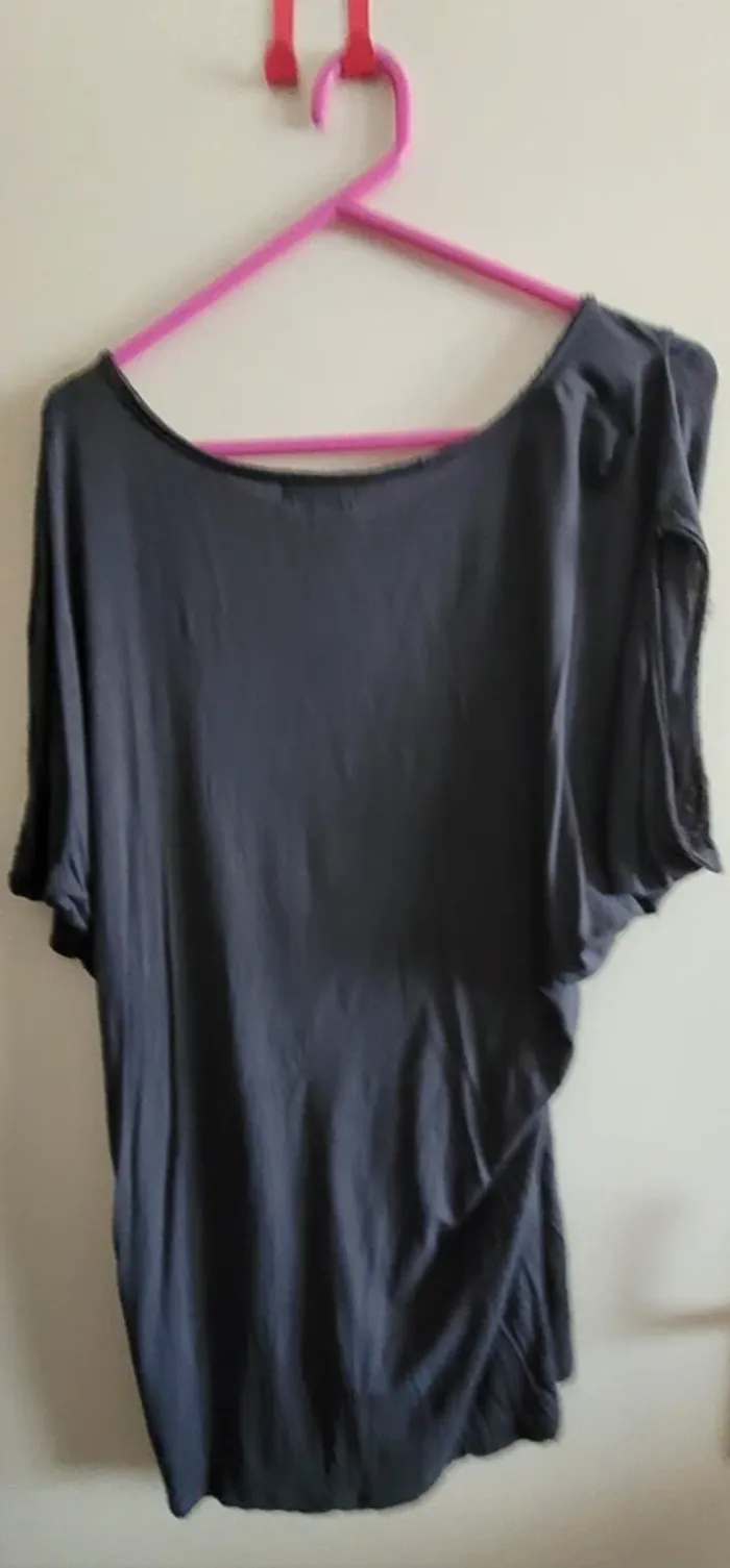 T shirt gris à manches chauve-souris - photo numéro 9