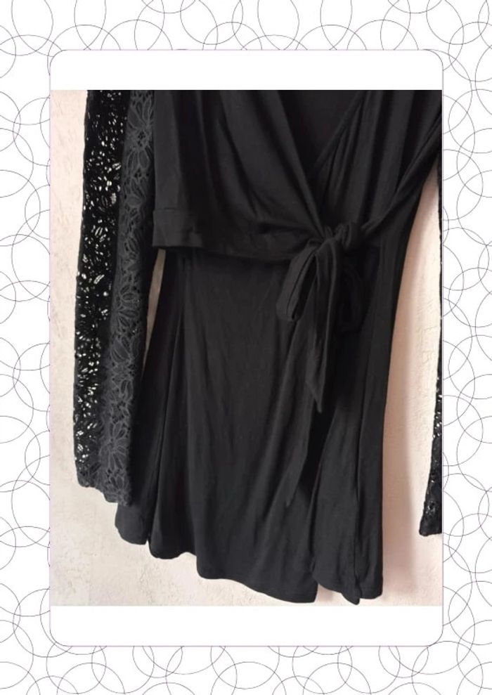 Haut avec manche en dentelle - photo numéro 6