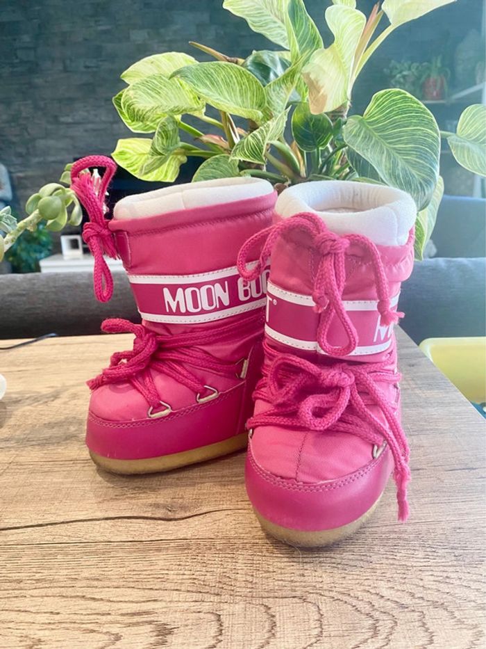 Moon Boot enfant rose Taille 23/26