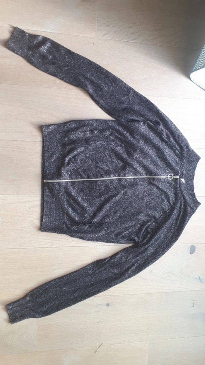 Gilet noir a paillettes