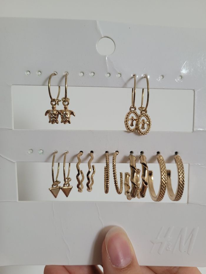 Lot de boucles d'oreilles