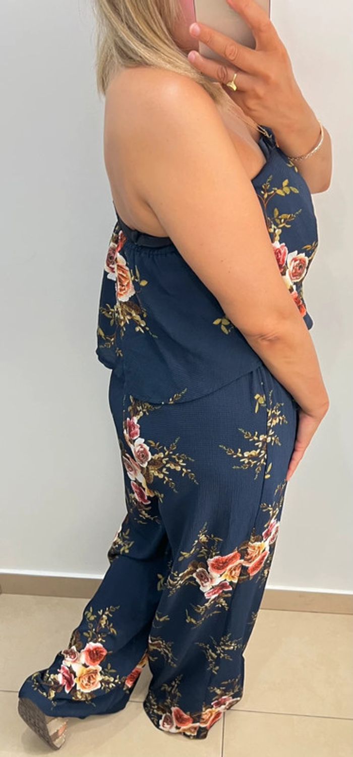 💙Combinaison à fleurs 🌸 - photo numéro 5