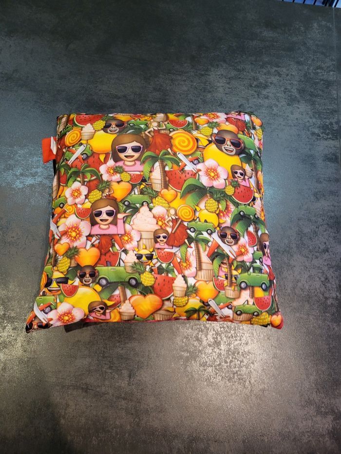 Coussin emoji - photo numéro 3